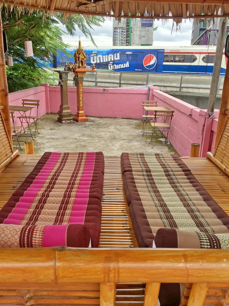 Pink Guest House Bangkok Exterior foto